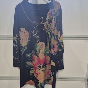 Radzoli Black Floral Long Sleeve Tunic